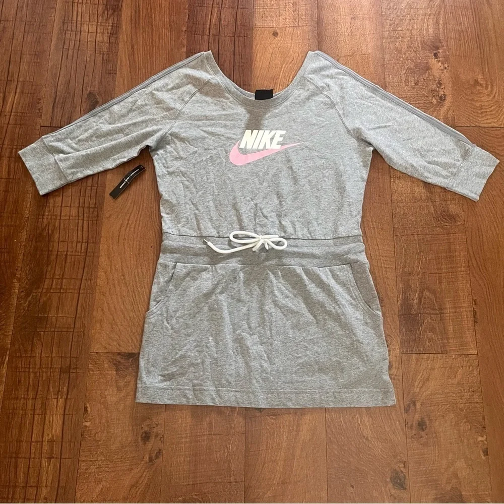 NWT Nike girl sweatshirt dress XL extra large gray pink white pockets dress